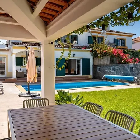Ferienhaus In W Pool&garden